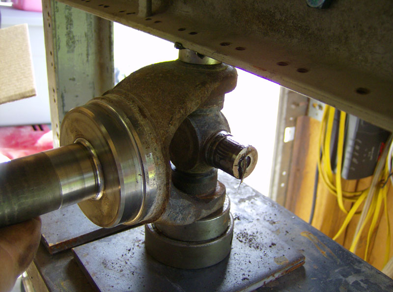 2004 F250 Front Axle UJoint Replacement